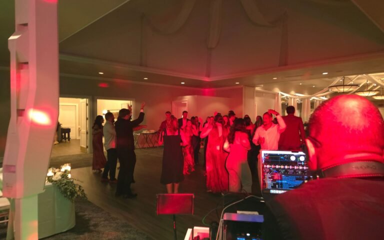 Wedding DJ performing near Indianapolis Indiana